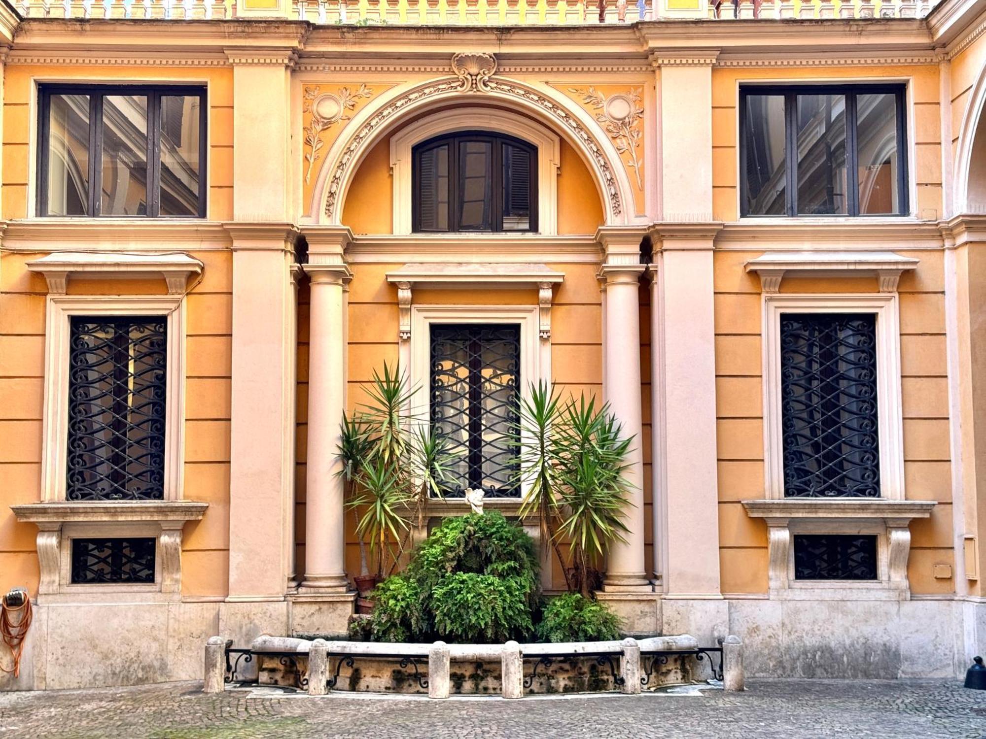 Boutique Trevi Apartment Rome